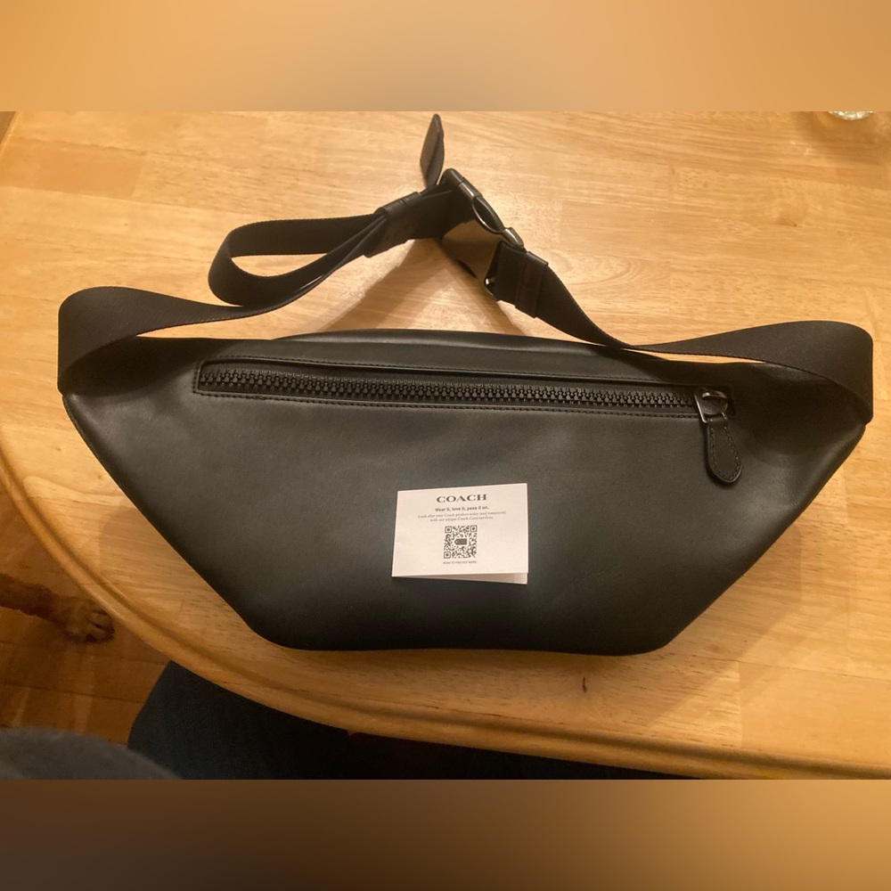 Coach Track Belt Bag In Signature Canvas - Picture 11 of 11